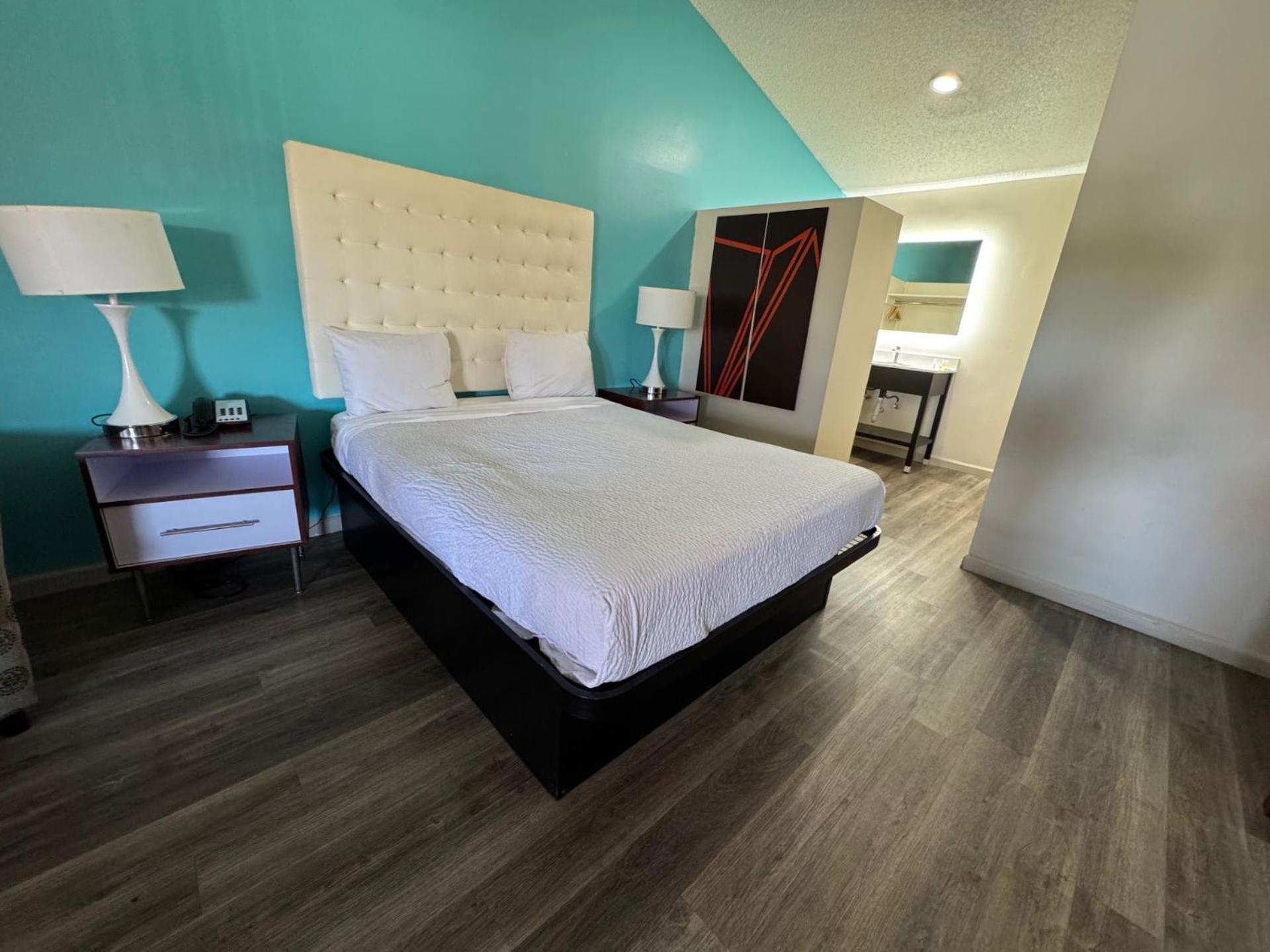 Howard Johnson By Wyndham Phoenix Airport/Downtown Area Esterno foto