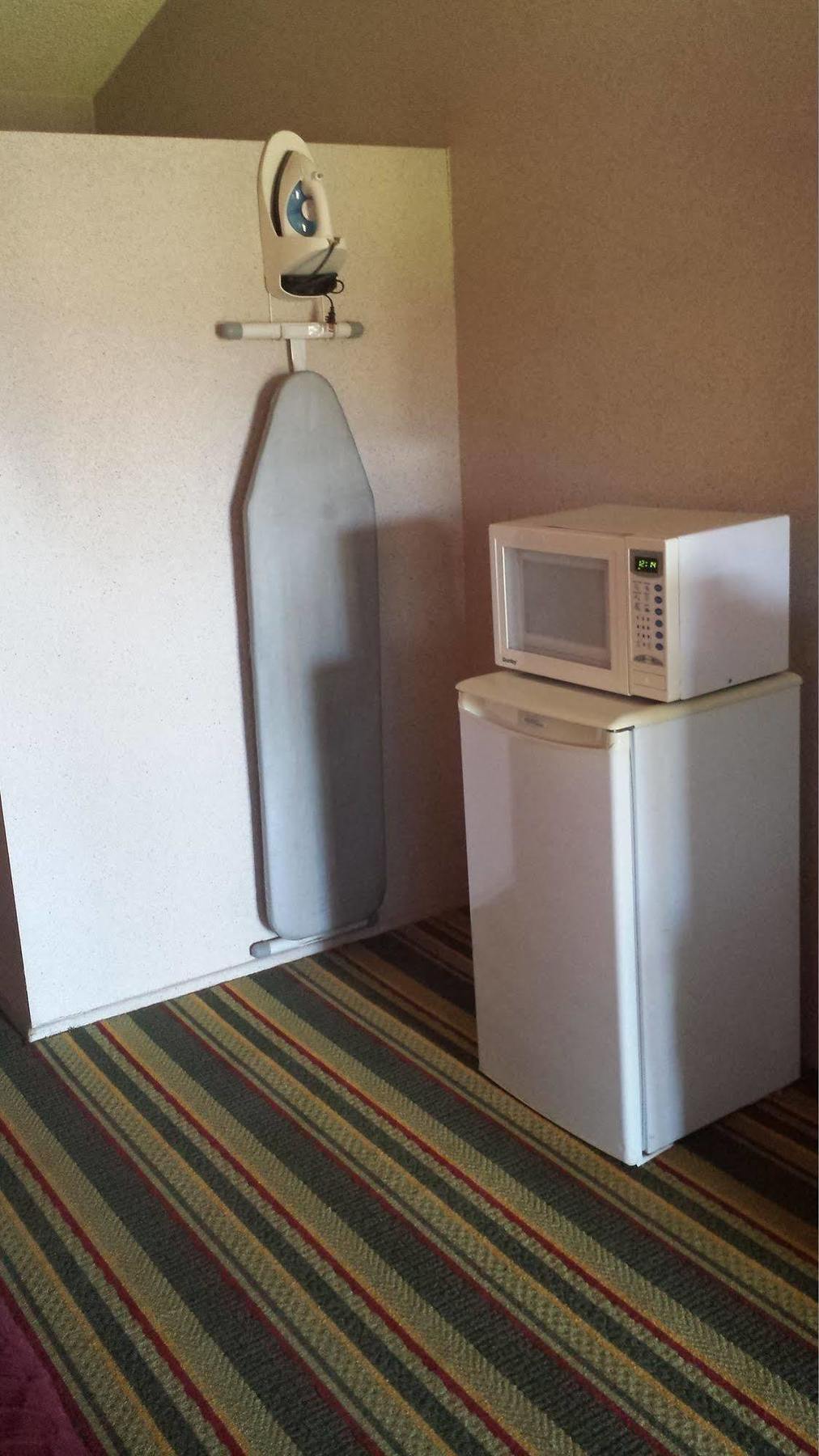 Howard Johnson By Wyndham Phoenix Airport/Downtown Area Esterno foto